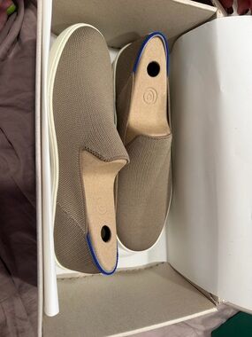 Rothy's Slip-On Flats in Taupe with Blue Trim